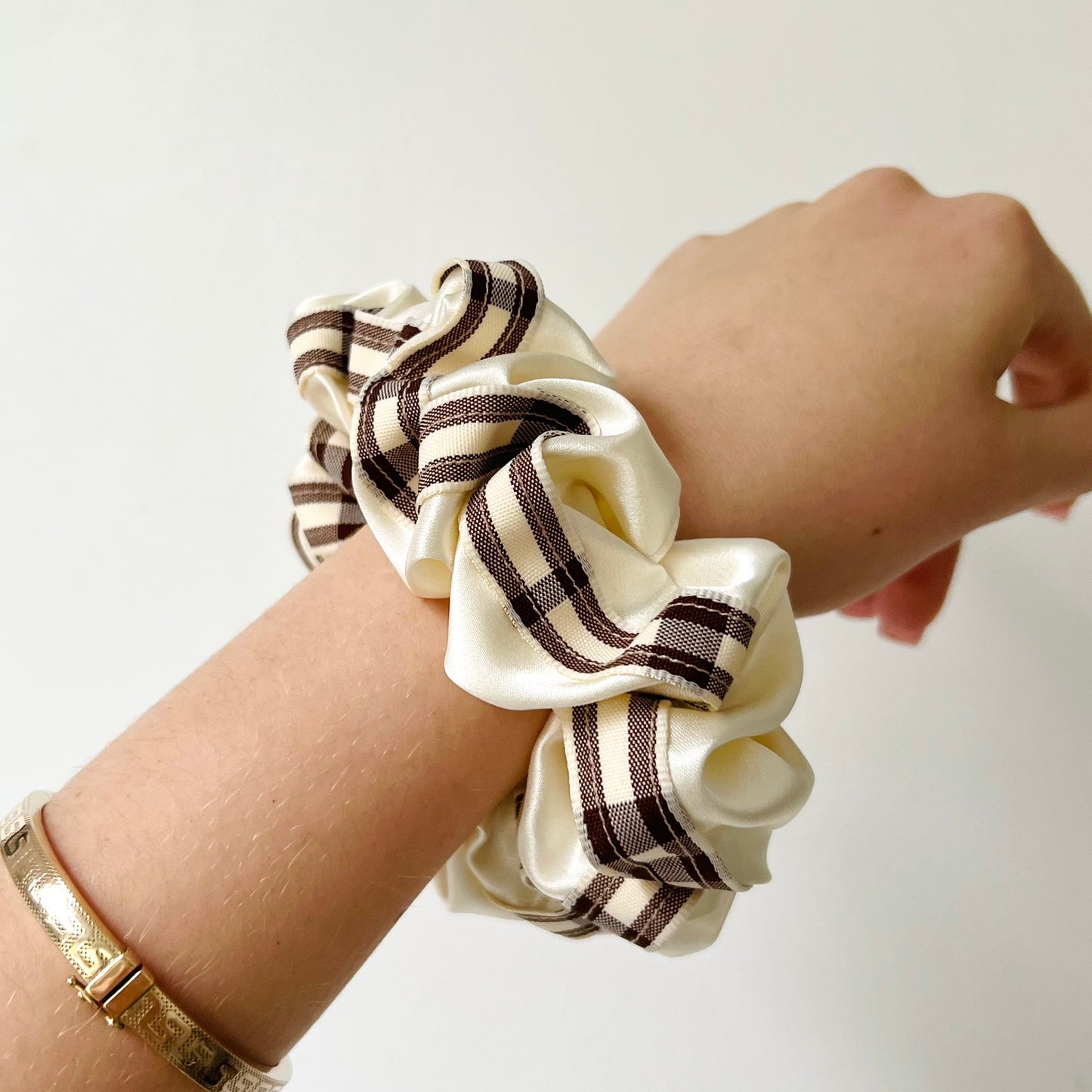 Riches Scrunchie